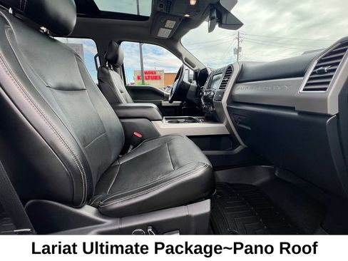 Used 2017 Ford F250 Lariat w/ Lariat Ultimate Package AWD/4WD image 28