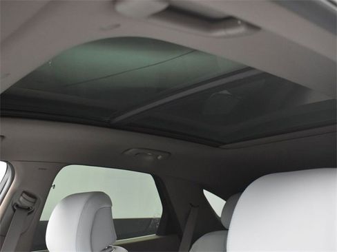 Used 2026 Genesis GV70 2.5T Advanced image 29