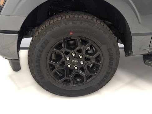 New 2025 Ford F150 XLT w/ Equipment Group 302A MID image 9