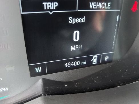 Used 2022 Chevrolet Trax LS w/ Tint and Cruise Package AWD/4WD image 22