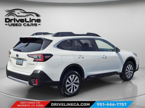 Used 2022 Subaru Outback Premium image 13
