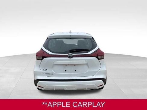 Certified 2025 Nissan Kicks Play S image 6