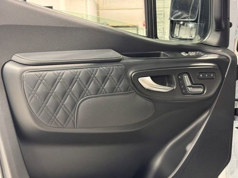 New 2025 Mercedes-Benz Sprinter 2500 image 27