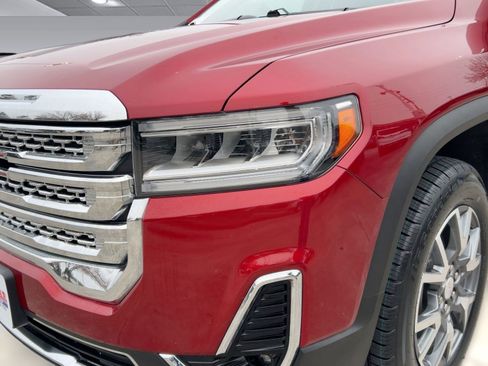 Certified 2023 GMC Acadia SLT image 10