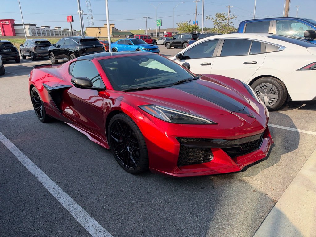 Used 2026 Chevrolet Corvette Z06 RWD image 3