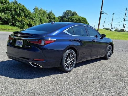 Used 2024 Lexus ES 350 w/ Premium Package FWD image 8