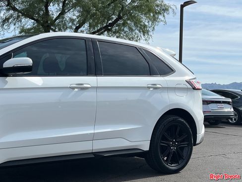 Used 2020 Ford Edge ST-Line FWD image 9