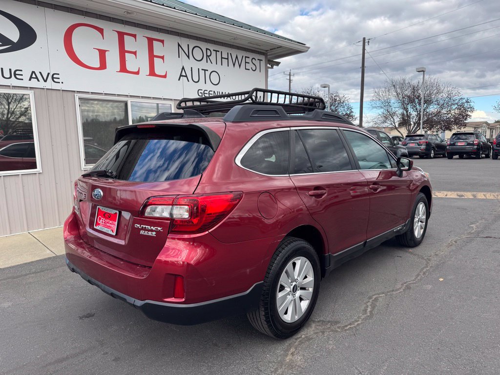 Used 2016 Subaru Outback 2.5i Premium AWD/4WD image 3