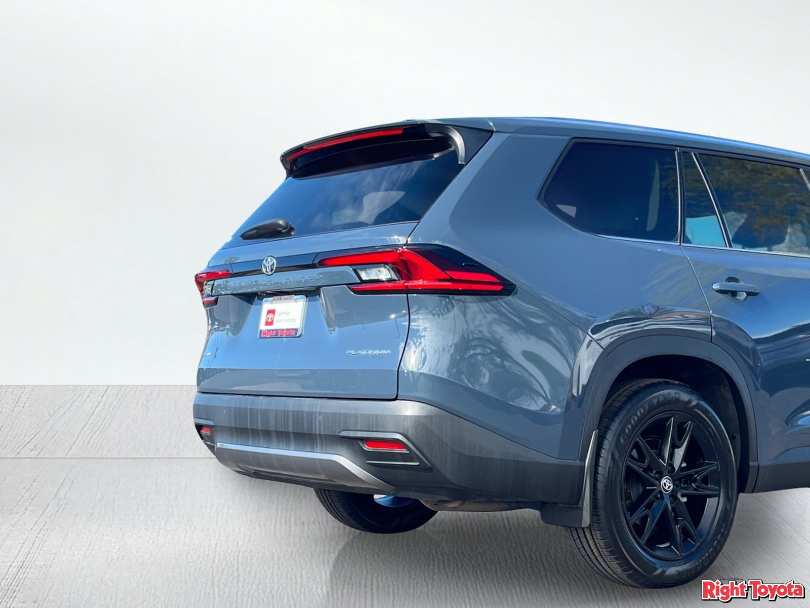 Certified 2025 Toyota Grand Highlander AWD image 12