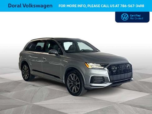 Used 2023 Audi Q7 2.0T Premium Plus w/ Premium Plus Package AWD/4WD image 2
