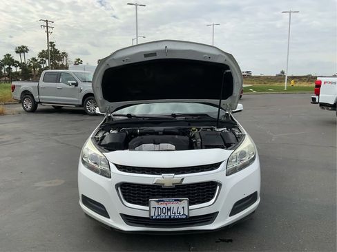 Used 2015 Chevrolet Malibu LT w/ Power Convenience Package image 11
