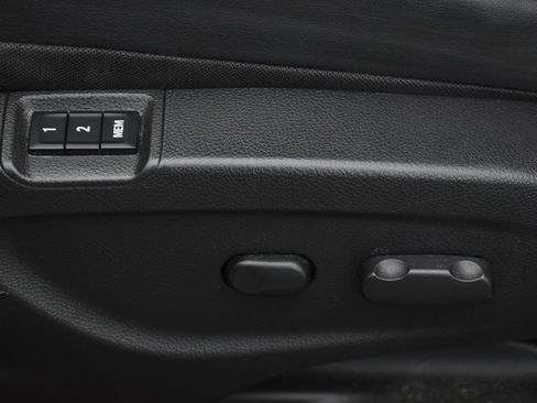 Used 2020 Buick Encore Essence image 14