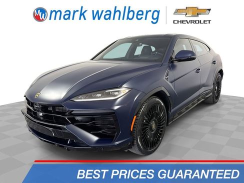 Used 2025 Lamborghini Urus SE AWD/4WD image 1