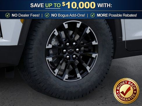 New 2026 Chevrolet Traverse Z71 w/ Driver Confidence Package image 13