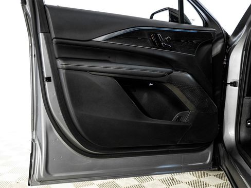 Used 2024 Cadillac Lyriq Luxury w/ LPO, Floor Liner Package image 42