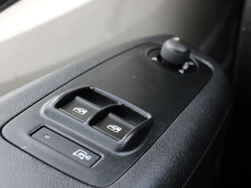 Used 2021 RAM ProMaster 2500 FWD image 19