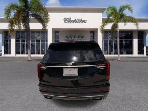 Used 2023 Cadillac XT6 Premium Luxury FWD image 12