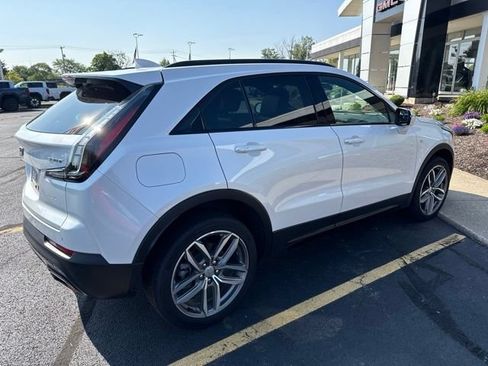 Used 2023 Cadillac XT4 Sport AWD/4WD image 5