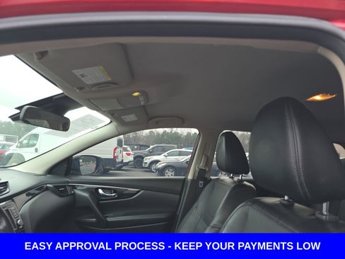 Used 2019 Nissan Rogue Sport SL image 18