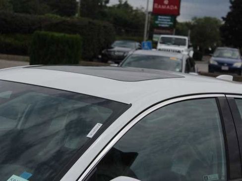 New 2025 Honda Accord EX-L image 17