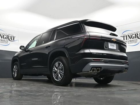 Used 2026 Chevrolet Traverse LT AWD/4WD image 21