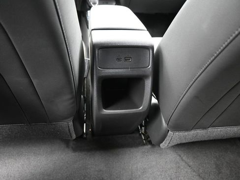 Used 2024 Chevrolet Trax LT image 33