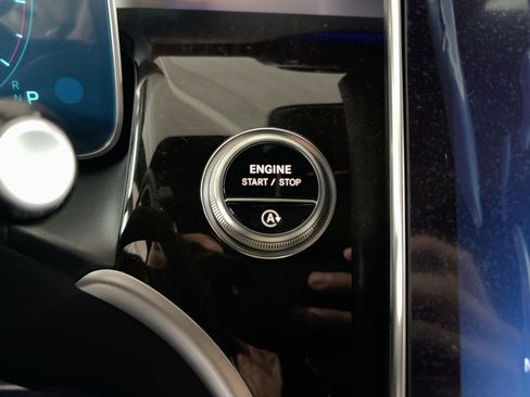 Certified 2026 Mercedes-Benz GLC 300 image 18