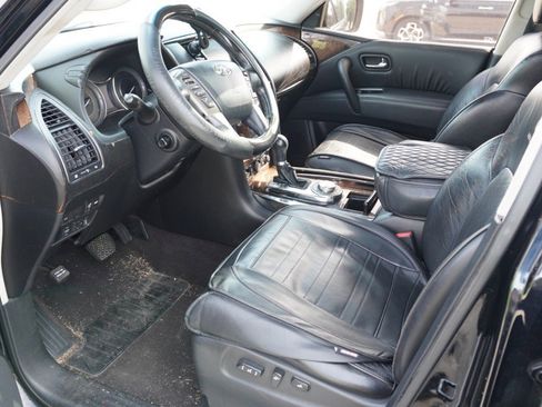 Used 2011 INFINITI QX56 4WD w/ Deluxe Touring Pkg image 8