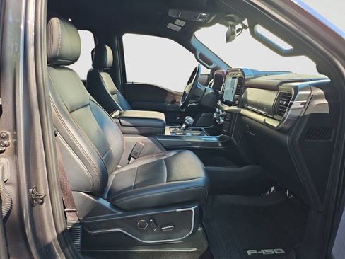 Used 2022 Ford F150 Lariat w/ Equipment Group 502A High AWD/4WD image 19