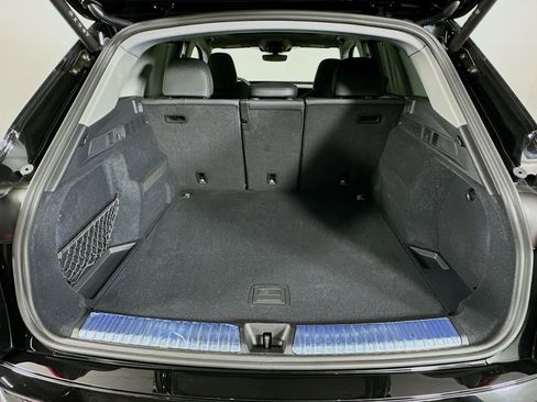 Used 2025 Audi Q5 Premium w/ Premium Plus AWD/4WD image 22
