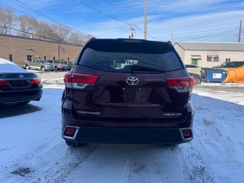 Used 2018 Toyota Highlander Limited Platinum AWD/4WD image 7