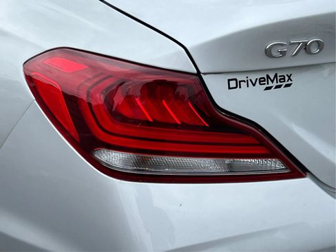 Used 2019 Genesis G70 2.0T Advanced w/ Elite Package RWD image 34