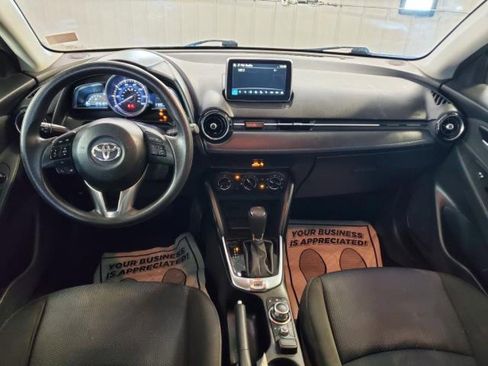 Used 2018 Toyota Yaris iA image 8