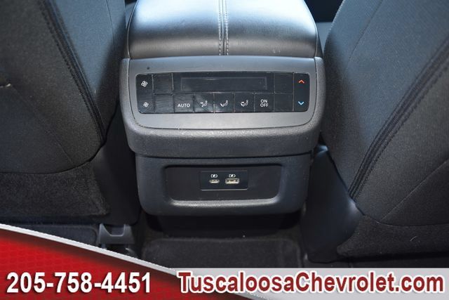 Used 2024 Nissan Pathfinder SV AWD/4WD image 30