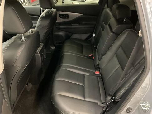 Used 2024 Nissan Murano SV w/ SV Midnight Edition Package image 19
