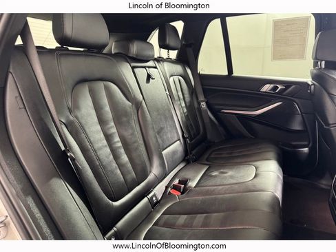 Used 2022 BMW X5 xDrive40i w/ Luxury Seating Package AWD/4WD image 13