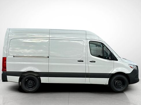 New 2025 Mercedes-Benz Sprinter 2500 image 25