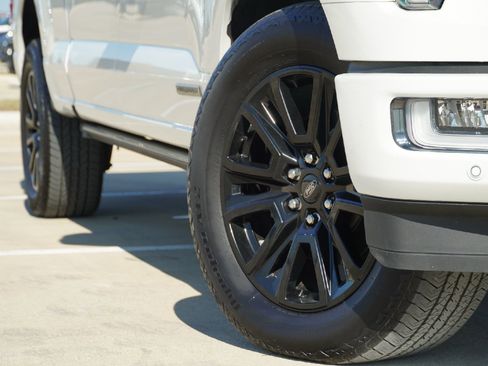 Used 2024 Ford F150 Platinum w/ Equipment Group 702A High image 3