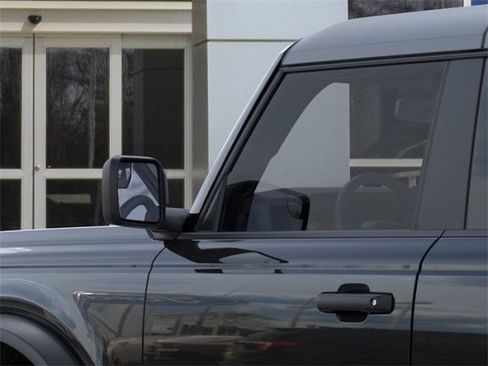 New 2025 Ford Bronco 4-Door image 22
