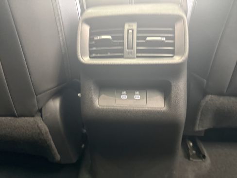 Used 2025 Nissan Murano SL AWD/4WD image 22