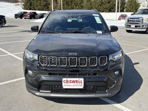 New 2026 Jeep Compass Latitude image 10