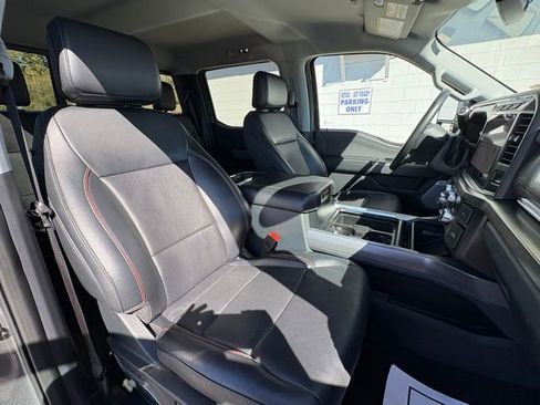 Used 2024 Ford F250 Lariat image 34