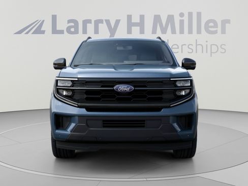 New 2027 Ford Expedition Max Active AWD/4WD image 3