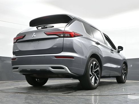 Used 2023 Mitsubishi Outlander SEL AWD/4WD image 41