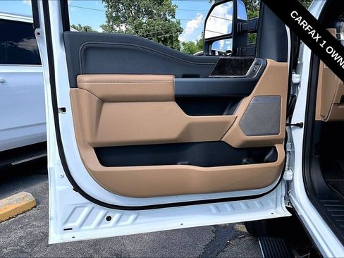 Used 2025 Ford F250 Lariat w/ Chrome Package AWD/4WD image 21