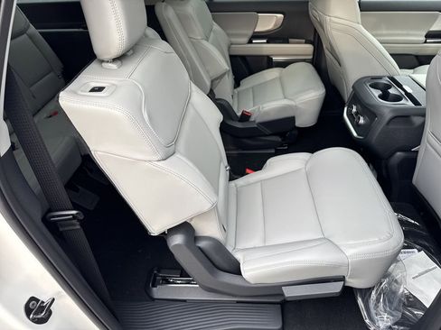 New 2026 Ford Expedition Max Active image 15