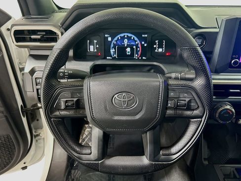 Used 2025 Toyota Tacoma SR RWD image 9