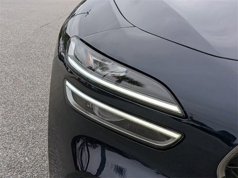 Used 2023 Genesis G70 2.0T w/ Sport Prestige Package image 9