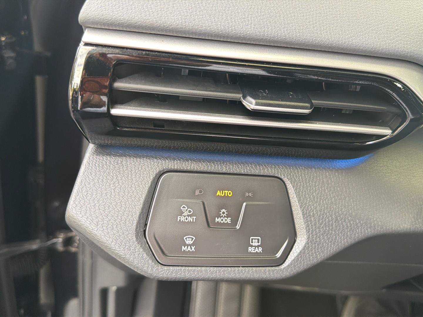 Certified 2023 Volkswagen ID.4 Pro S RWD image 21