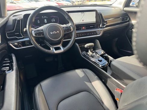 Certified 2024 Kia Sportage EX FWD image 14